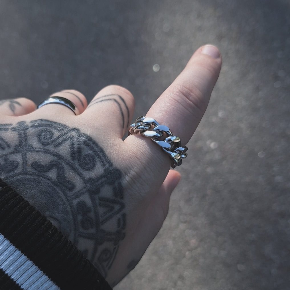 CHAIN